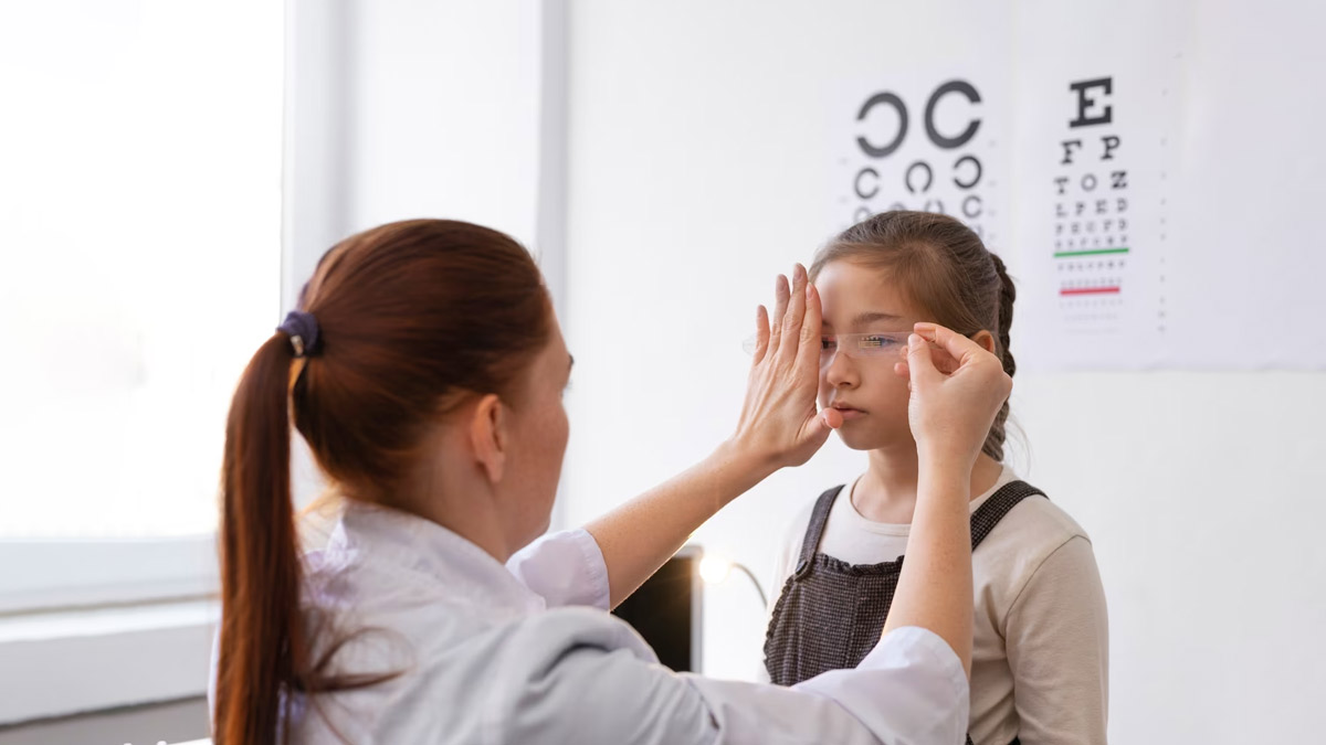 Detecting Eye Issues Early: Expert Lists 10 Eye Problems In Children And Their Solutions